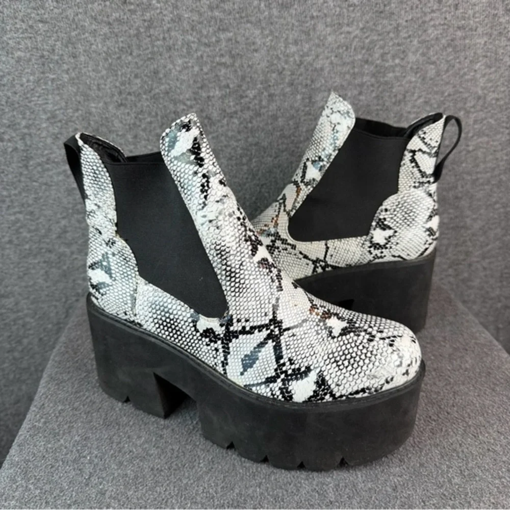 Azalea Wang Rare Snake Print Chunky Platform Ankle Boots Size 9.5